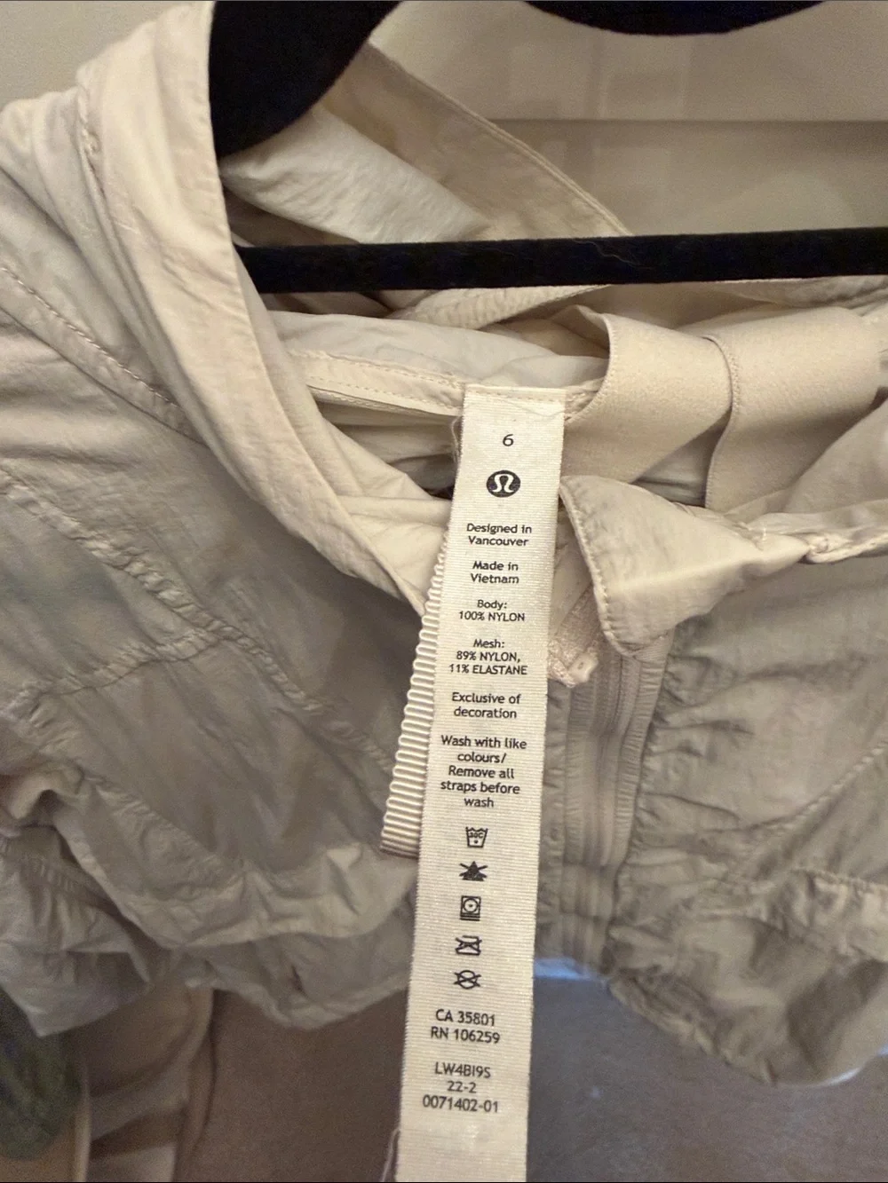 lululemon athletica Cream Lightweight packable windbreaker Jacket